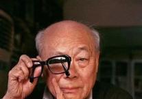 著名书法家欧阳中石逝世，享年93岁